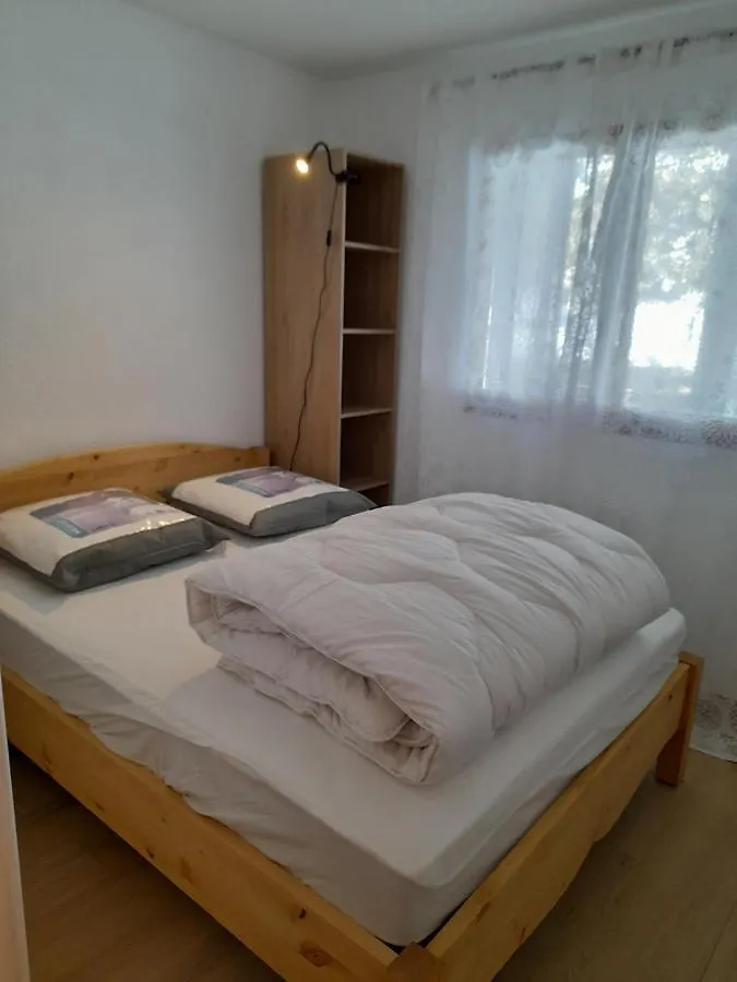 Apartment Appartement 4 A 6 Personnes - Station La Joue Du Loup - Chalet D'Aurouze, 150M Des Remontees Le Devoluy France