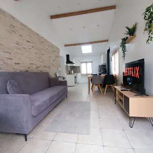 https://serenity-house-paris-20min-aeroport-12min-parking-gratuit.fr-paris.fr